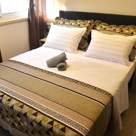 Apartments Rina - Kneze Račišće المظهر الخارجي الصورة