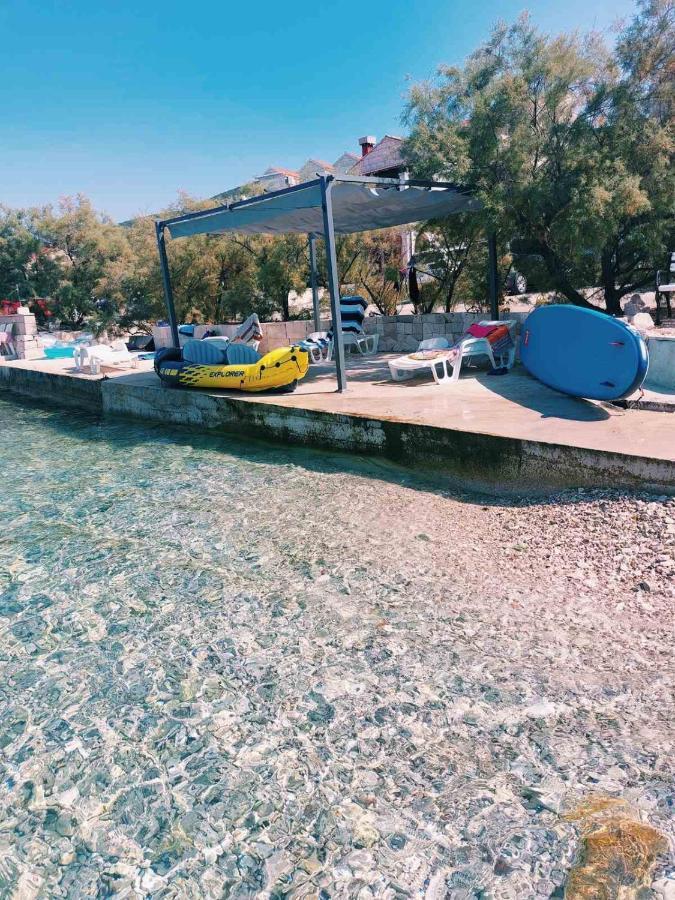 Apartments Rina - Kneze Račišće المظهر الخارجي الصورة