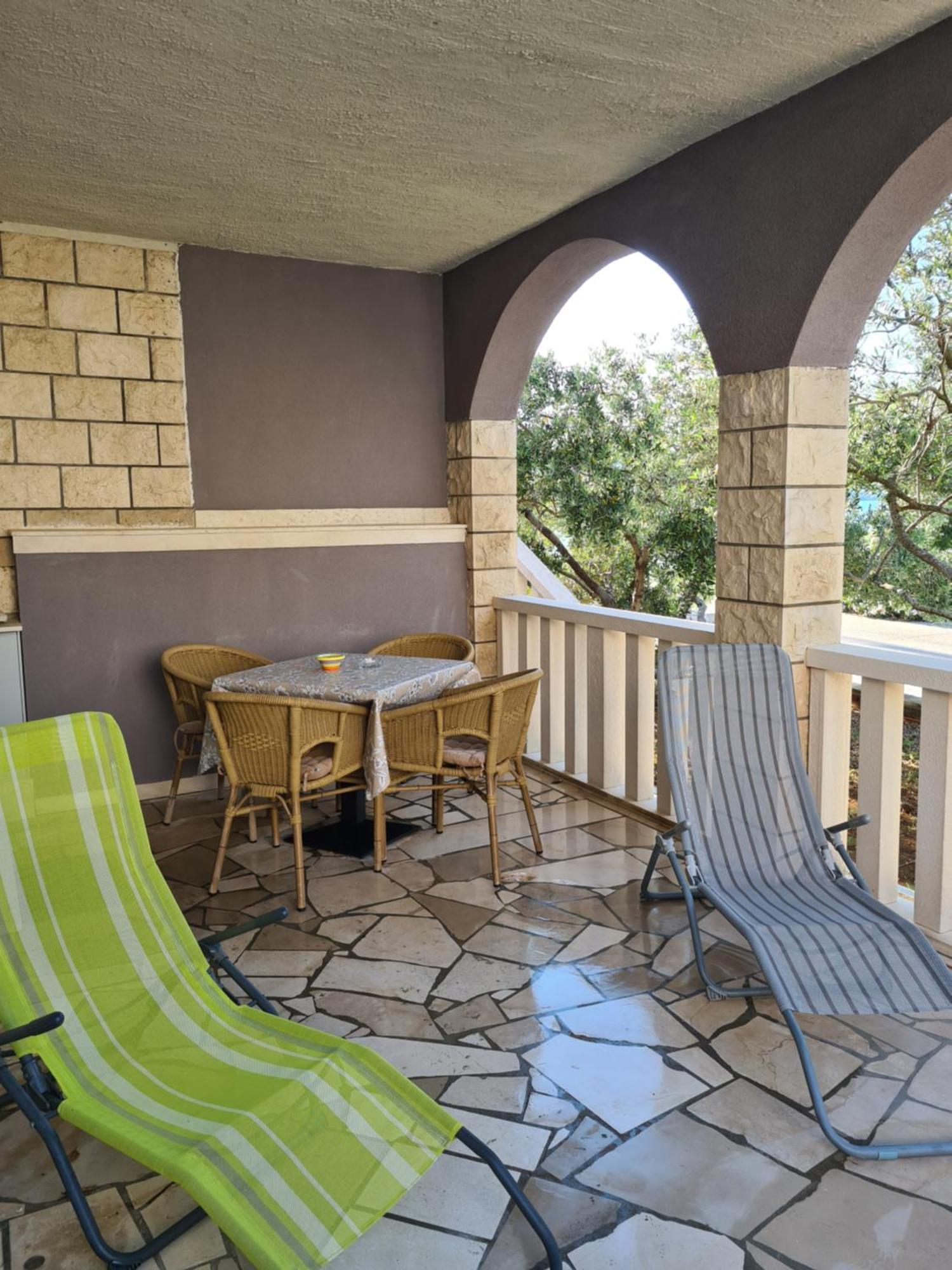 Apartments Rina - Kneze Račišće الغرفة الصورة